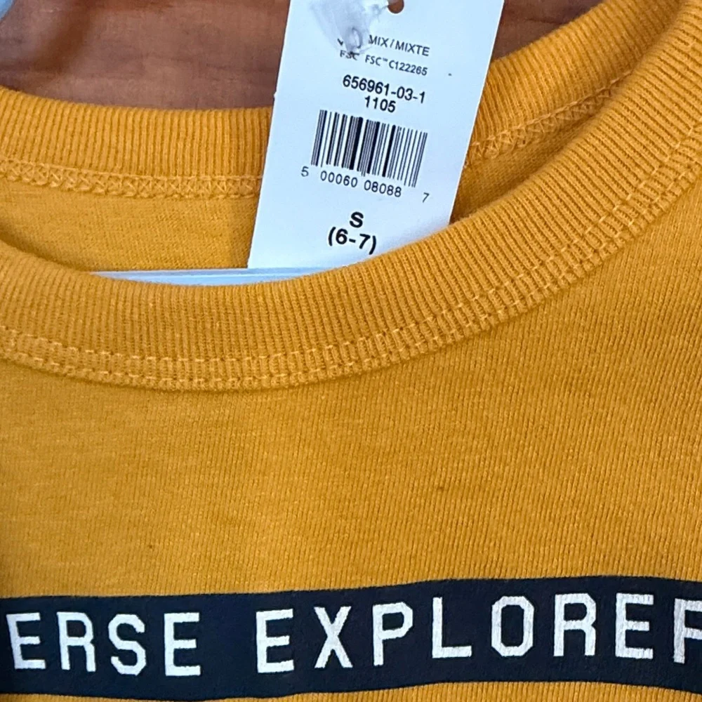 NWT Gap yellow, Like New Old Navy Halloween & Jurassic Park long sleeve shirts S